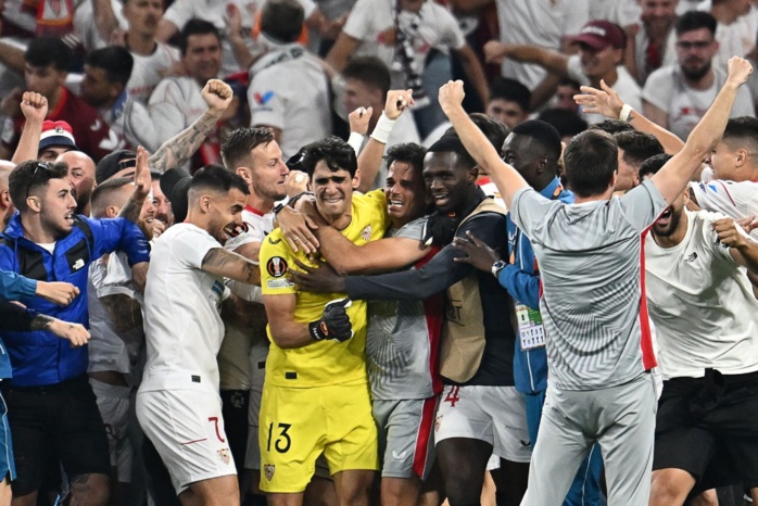 Le héros de Budapest, Yassine Bounou, offre le 7ème titre à Séville