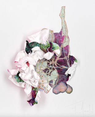 « D’un monde à l’autre », œuvre de Florence Arnold. Papier cellulosique, cartes et techniques mixtes. 53 x 53 cm, 2023. « D’un monde à l’autre », œuvre de Florence Arnold. Papier cellulosique, cartes et techniques mixtes. 53 x 53 cm, 2023.