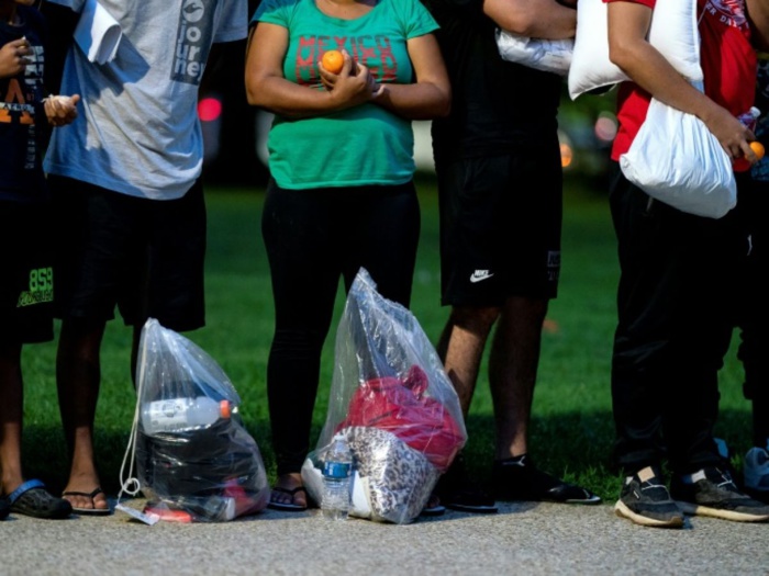 Etats-Unis : Le gouverneur de Floride se débarrasse des migrants par charters Etats-Unis : Le gouverneur de Floride se débarrasse des migrants par charters