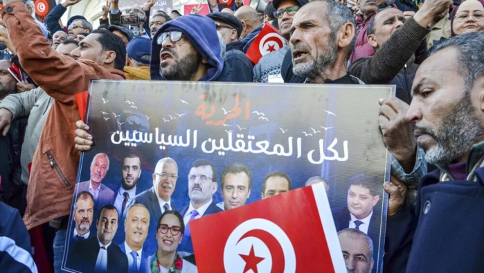 Tunisie : Manifestation pour "libérer des détenus politiques" Tunisie : Manifestation pour "libérer des détenus politiques"