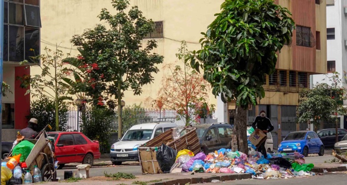 Ain Harouda : Une grève des éboueurs transforme les rues en dépotoirs