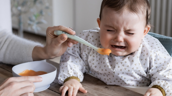 Mon enfant refuse de manger : que faire face à cette situation ?