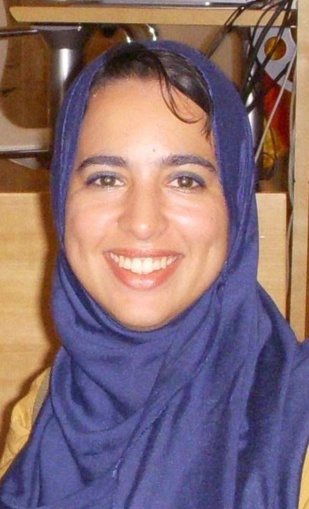 Biologiste et chercheur à l’INRH, Dr Fatima El Aamri explique le potentiel de valorisation scientifique et économique des microalgues.
