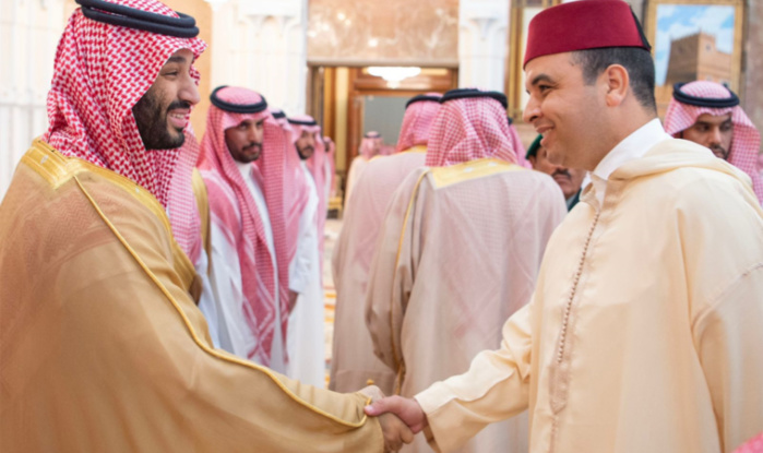 La délégation marocaine accueillie par Le prince héritier Mohammed Ben Salmane La délégation marocaine accueillie par Le prince héritier Mohammed Ben Salmane