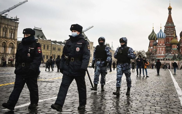 La Russie annonce avoir déjoué une attaque ukrainienne de drones contre Moscou et sa région La Russie annonce avoir déjoué une attaque ukrainienne de drones contre Moscou et sa région