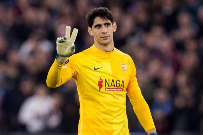 Mercato : Bounou pas intéressé par l’offre d’Al-Nassr Mercato : Bounou pas intéressé par l’offre d’Al-Nassr