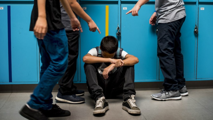 Violence à l’école: Les garçons en souffrent en silence Violence à l’école: Les garçons en souffrent en silence