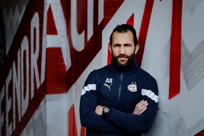 Wydad : Adil Ramzi sur le banc Wydad : Adil Ramzi sur le banc