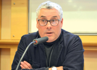 Emmanuel Dupuy, Président de l'Institut Prospective et Sécurité en Europe (IPSE), a répondu à nos questions à propos de la reconnaissance israélienne de la marocanité du Sahara et de son impact sur l’avenir du dossier. Emmanuel Dupuy, Président de l'Institut Prospective et Sécurité en Europe (IPSE), a répondu à nos questions à propos de la reconnaissance israélienne de la marocanité du Sahara et de son impact sur l’avenir du dossier.