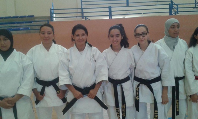 Des noms et des champions qui ont honoré mondialement le sport marocain : Malika Sayd a marqué de son empreinte l’évolution et le progrès du karaté national… Des noms et des champions qui ont honoré mondialement le sport marocain : Malika Sayd a marqué de son empreinte l’évolution et le progrès du karaté national…