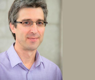 Professeur de géographie à l’Université Laval de Québec et directeur du Conseil Québécois d'Etudes Géopolitiques (CQEG), Frédéric Lasserre analyse les enjeux géopolitiques de la Route Maritime du Nord (RMN). Professeur de géographie à l’Université Laval de Québec et directeur du Conseil Québécois d'Etudes Géopolitiques (CQEG), Frédéric Lasserre analyse les enjeux géopolitiques de la Route Maritime du Nord (RMN).