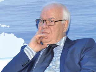 Président de la Holding de Développement Durable (HDD) qui porte un projet de fabrication de bus électriques Made in Morocco, Hassan Sentissi répond à nos questions. Président de la Holding de Développement Durable (HDD) qui porte un projet de fabrication de bus électriques Made in Morocco, Hassan Sentissi répond à nos questions.