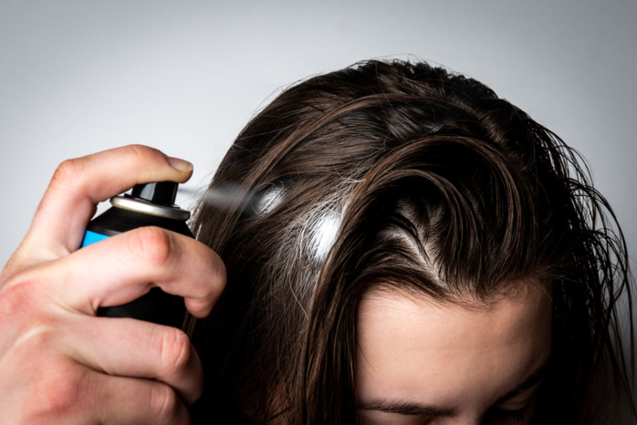 Soins de cheveux / Shampoings secs : Alerte ! Santé