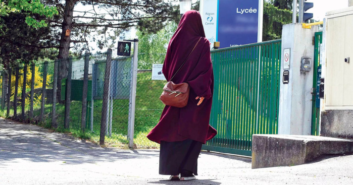 Abayas à l’école-France: Le CFCM lance un appel à la raison Abayas à l’école-France: Le CFCM lance un appel à la raison