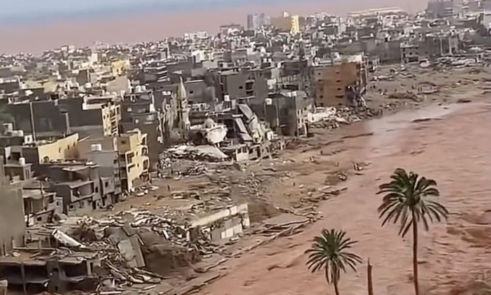 Inondations en Libye : 5.300 morts dans la seule ville de Derna et 10.000 disparus Inondations en Libye : 5.300 morts dans la seule ville de Derna et 10.000 disparus