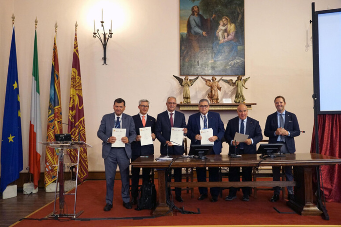 Maroc-Italie : signature d'un mémorandum permettant aux entreprises des deux pays de recruter des compétences des deux marchés