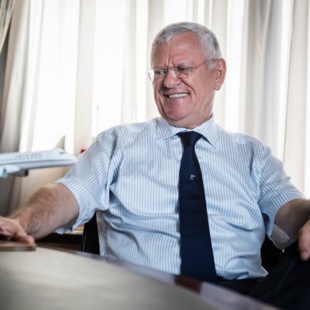 Driss Benhima, qui a occupé plusieurs hautes fonctions et responsabilités dans les secteurs public et privé, a travaillé sur un livre collectif baptisé «Libertés fondamentales au Maroc : propositions de réformes ». Driss Benhima, qui a occupé plusieurs hautes fonctions et responsabilités dans les secteurs public et privé, a travaillé sur un livre collectif baptisé «Libertés fondamentales au Maroc : propositions de réformes ».