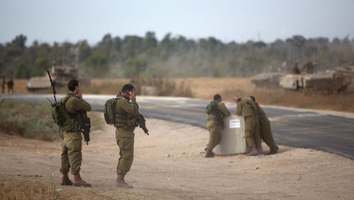 Israël impose un "siège complet" à la bande de Gaza Israël impose un "siège complet" à la bande de Gaza