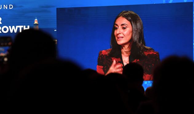 Nadia Fettah met en avant la forte résilience du Maroc pour faire face aux effets du séisme Nadia Fettah met en avant la forte résilience du Maroc pour faire face aux effets du séisme
