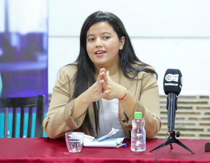 Mme Ilham SBIRA, formatrice en langue française et en communication.