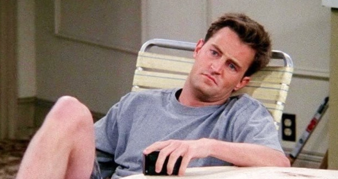 Chandler Bing, notre ami, est décédé à l'âge de 54 ans Chandler Bing, notre ami, est décédé à l'âge de 54 ans