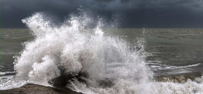 Alerte météorologique : Vagues dangereuses attendues à partir de dimanche sur les côtes atlantiques entre Asilah et Tarfaya