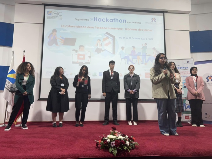 Hackathon : Firewall de jeunes pour bloquer la Cyberviolence Hackathon : Firewall de jeunes pour bloquer la Cyberviolence