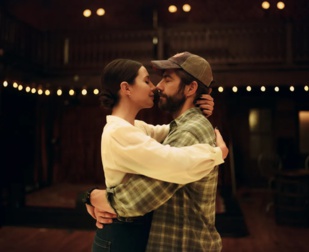 Rencontre avec Monia Chokri et Magalie Lépine-Blondeau : « Le monde irait beaucoup mieux s’il y avait plus d’amour » Rencontre avec Monia Chokri et Magalie Lépine-Blondeau : « Le monde irait beaucoup mieux s’il y avait plus d’amour »
