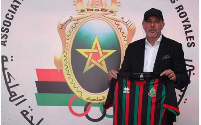 Média/ Fake news : Nasreddine Nabi annoncé du côté des Kaiser Chiefs !? Média/ Fake news : Nasreddine Nabi annoncé du côté des Kaiser Chiefs !?