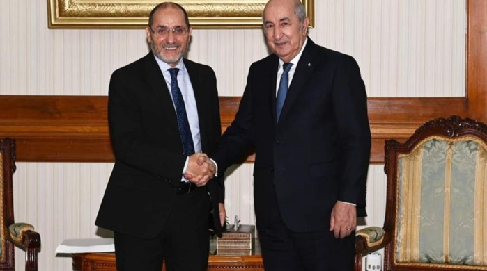 Algérie : Le Dr Makri empêché de quitter le territoire national Algérie : Le Dr Makri empêché de quitter le territoire national