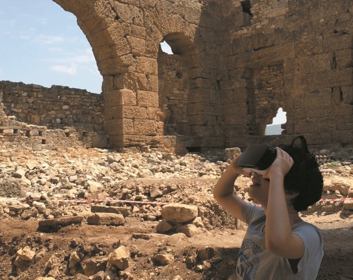 Le patrimoine culturel marocain bientôt accessible virtuellement, selon Mehdi Bensaid Le patrimoine culturel marocain bientôt accessible virtuellement, selon Mehdi Bensaid