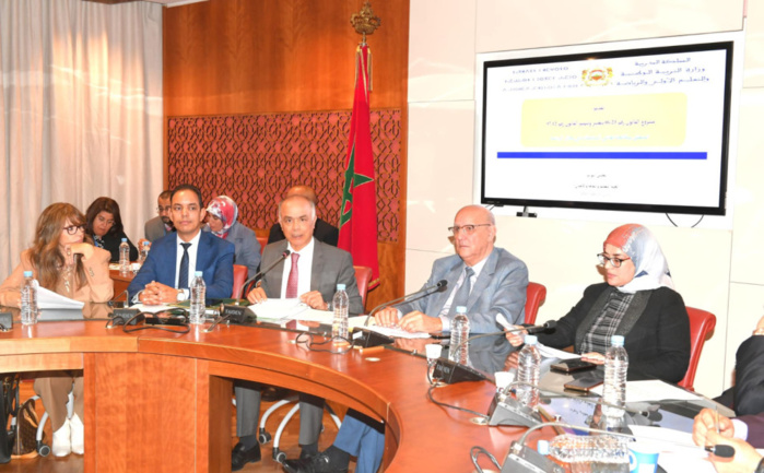 Présentation d'un projet de loi relatif à la lutte contre le dopage dans le domaine du sport Présentation d'un projet de loi relatif à la lutte contre le dopage dans le domaine du sport