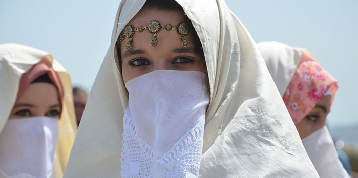 Bijoux, Hayek, Burnous… Huit nouveaux trésors culturels intégrés à la liste de l’ISESCO Bijoux, Hayek, Burnous… Huit nouveaux trésors culturels intégrés à la liste de l’ISESCO