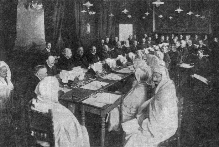 Rétro-verso : Tanger, de l'Internationalisation à la renaissance Rétro-verso : Tanger, de l'Internationalisation à la renaissance