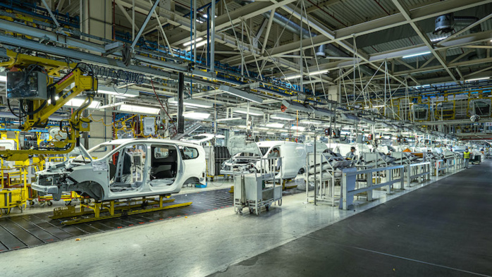 Automobile : les exportations grimpent de 30,2% à fin novembre 2023 (Office des changes) Automobile : les exportations grimpent de 30,2% à fin novembre 2023 (Office des changes)