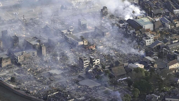 Séisme au Japon : 48 morts et d'immenses dégâts Séisme au Japon : 48 morts et d'immenses dégâts