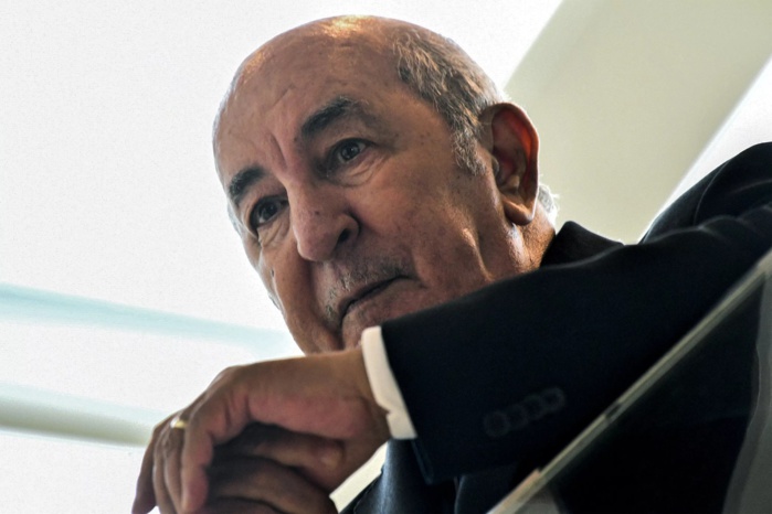 Incroyable réaction du président Tebboune à l’incroyable voyage d’un jeune migrant dans le train d’atterrissage d’un avion d’Oran à Paris Incroyable réaction du président Tebboune à l’incroyable voyage d’un jeune migrant dans le train d’atterrissage d’un avion d’Oran à Paris