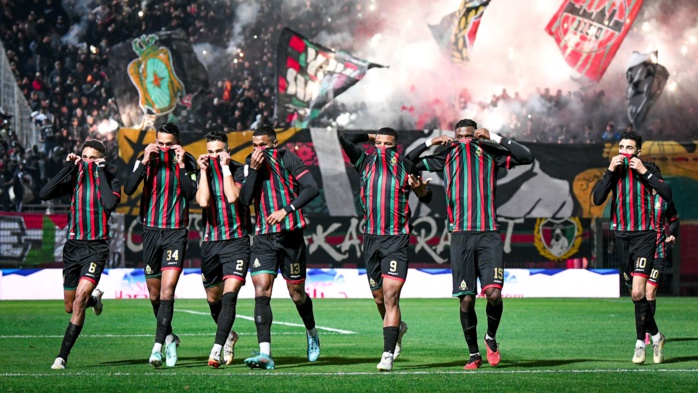 Botola Pro D1 : les Militaires, Champions de la mi-saison 23/24 Botola Pro D1 : les Militaires, Champions de la mi-saison 23/24