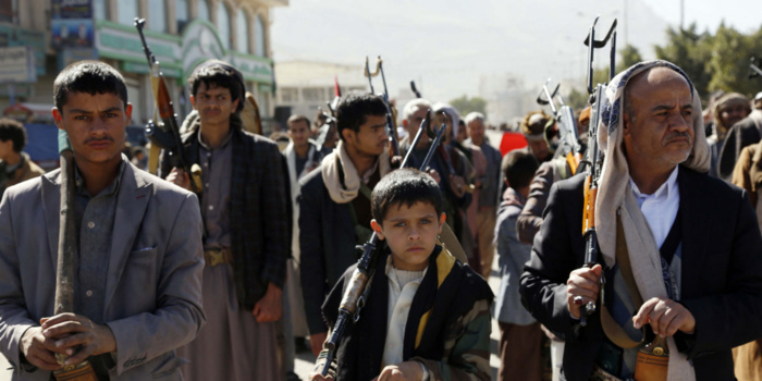 Les Etats-Unis et le Royaume-Uni bombardent les Houthis au Yémen dans un regain de tension régionale Les Etats-Unis et le Royaume-Uni bombardent les Houthis au Yémen dans un regain de tension régionale