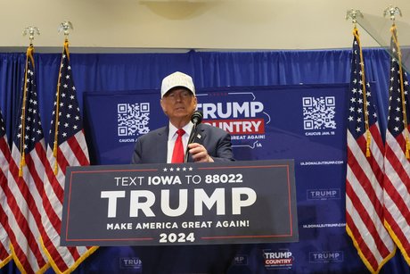 Primaires républicaines : Trump remporte l'Iowa Primaires républicaines : Trump remporte l'Iowa