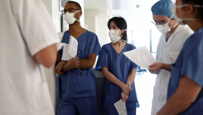 Salaires du personnel de la Santé : la FNS appelle à "amender" l'offre gouvernementale 