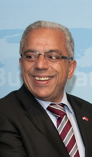Président de l’Alliance des Economistes Istiqlaliens (AEI) et de la région Casablanca-Settat, Abdellatif Maâzouz a répondu à nos questions. Président de l’Alliance des Economistes Istiqlaliens (AEI) et de la région Casablanca-Settat, Abdellatif Maâzouz a répondu à nos questions.