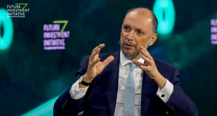 Mohcine Jazouli annonce 100 MMDH d'investissement privé en 2022 et se félicite "d'un bon trend" Mohcine Jazouli annonce 100 MMDH d'investissement privé en 2022 et se félicite "d'un bon trend"