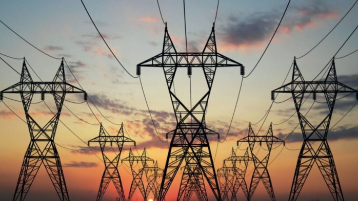 Electricité : La capacité d'accueil nationale cumulera près de 7.236 MW entre 2024 et 2028 (ANRE) Electricité : La capacité d'accueil nationale cumulera près de 7.236 MW entre 2024 et 2028 (ANRE)
