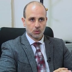 Mohammed Amine Bouzoubaâ, Secrétaire général de la Confédération des syndicats des pharmaciens du Maroc, a répondu à nos questions. Mohammed Amine Bouzoubaâ, Secrétaire général de la Confédération des syndicats des pharmaciens du Maroc, a répondu à nos questions.