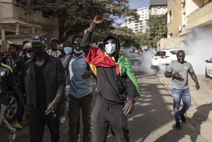 Sénégal / Présidentielle : Le parlement allonge le mandat de Sall de sept mois