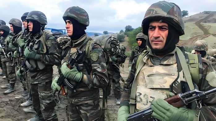 Algérie : Lourdes condamnations de militaires pour motifs politiques Algérie : Lourdes condamnations de militaires pour motifs politiques