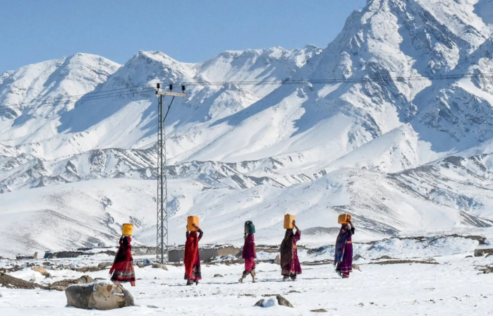 Afghanistan: 25 morts dans un glissement de terrain causé par de fortes chutes de neige