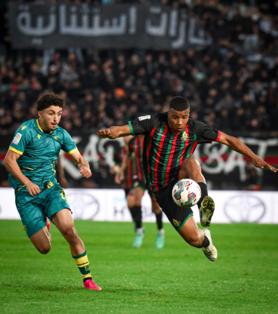 Igamane, conquérant, à l'image de son équipe . Ils survolent la compétition chiffres à l'appuie ! Igamane, conquérant, à l'image de son équipe . Ils survolent la compétition chiffres à l'appuie !