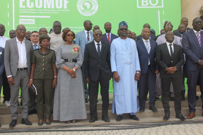 Forum des Mines et du Pétrole de la CEDEAO : Enjeux et défis de l’harmonisation des politiques extractives Forum des Mines et du Pétrole de la CEDEAO : Enjeux et défis de l’harmonisation des politiques extractives